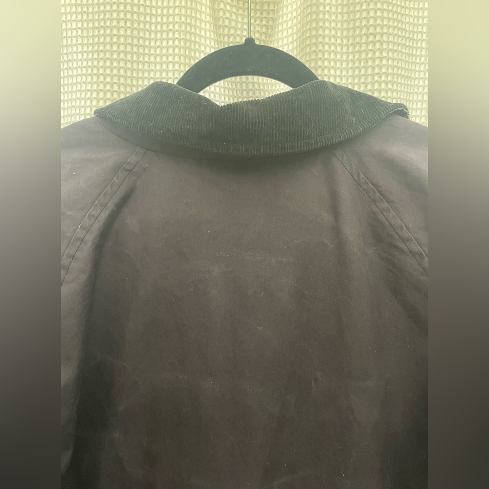 Mens burberrys’ thench coat vitage sz L